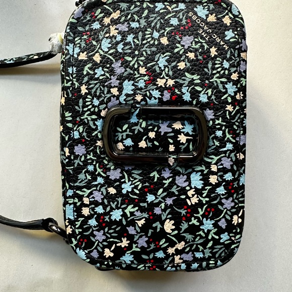 Marc Jacobs The Softshot Ditsy Floral 17 Crossbody Camera Bag - NWT - RRP $350 - Picture 6 of 6